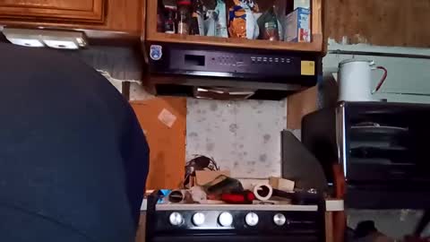 Snapshot of houndmefromhell chatting on 02/15/25, 06:23 houndmefromhell online show from 02/15/25, 06:23