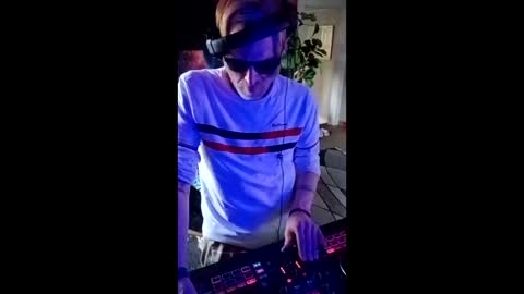 SeanPatrick online show from 04/11/26, 12:20