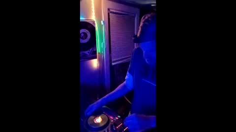 SeanPatrick online show from 04/25/26, 07:22