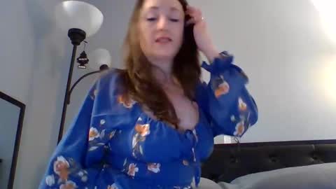 housewifeelle online show from 03/25/26, 10:27