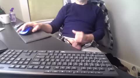 hoverday online show from 04/20/26, 01:41