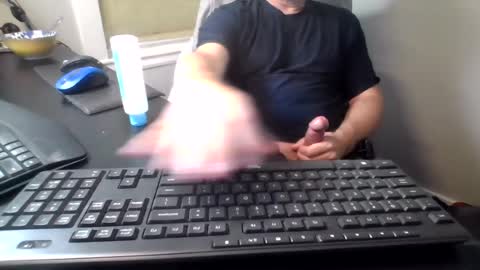 hoverday online show from 07/23/26, 01:58