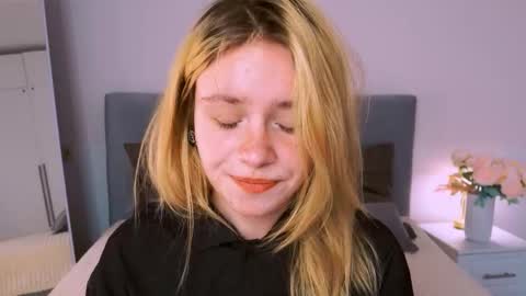 ash. see u on sunday online show from 10/10/25, 05:23