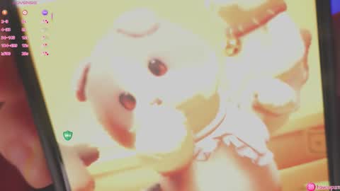 Mia online show from 10/24/25, 05:09