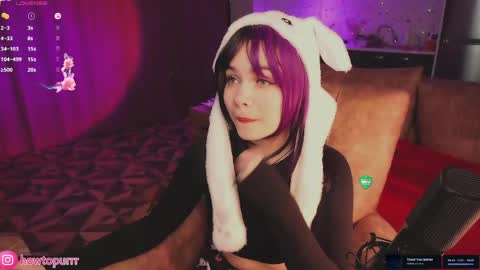 Mia online show from 04/20/26, 05:16