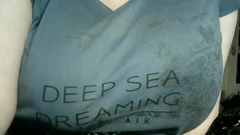 Snapshot of hp58649blabla chatting on 10/12/25, 05:28 hp58649blabla online show from 10/12/25, 05:28