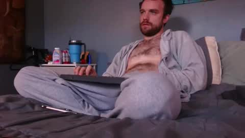 Snapshot of hpluvscash chatting on 09/10/25, 01:11 Pilgrim online show from 09/10/25, 01:11