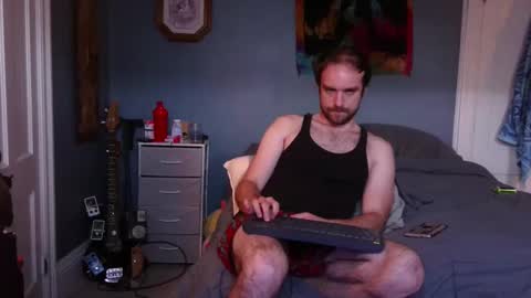 Snapshot of hpluvscash chatting on 09/30/25, 12:32 Pilgrim online show from 09/30/25, 12:32