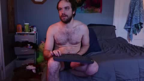 Snapshot of hpluvscash chatting on 12/15/25, 01:15 Pilgrim online show from 12/15/25, 01:15