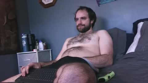 Snapshot of hpluvscash chatting on 12/16/25, 01:16 Pilgrim online show from 12/16/25, 01:16