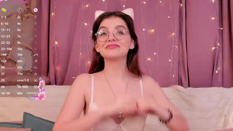 Snapshot of huba_booba chatting on 02/13/25, 10:11 Diane online show from 02/13/25, 10:11