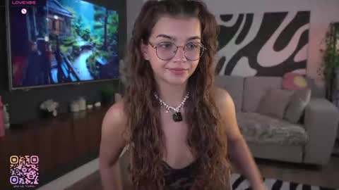 Snapshot of huba_booba chatting on 07/27/26, 10:22 Diane online show from 07/27/26, 10:22