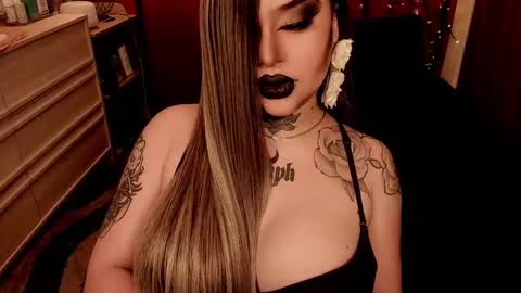 hubadera online show from 01/05/25, 12:42