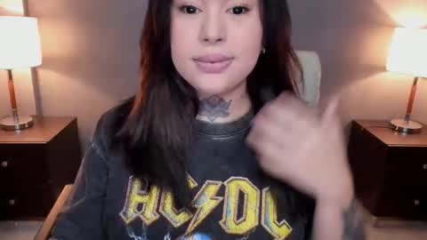 hubadera online show from 10/19/25, 11:49