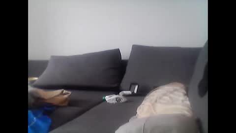 Snapshot of hubikush22 chatting on 10/28/25, 02:20 hubikush22 online show from 10/28/25, 02:20