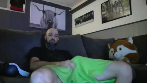 huckthefinn online show from 03/29/26, 07:41