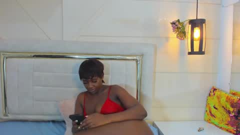 Snapshot of huddah_cam chatting on 03/08/25, 02:30 huddah online show from 03/08/25, 02:30