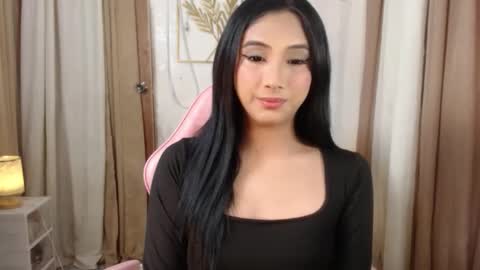 Snapshot of hugeasiancockandrea chatting on 09/14/25, 04:44 drea online show from 09/14/25, 04:44