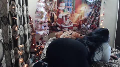 hugeassdevil online show from 12/22/24, 02:39