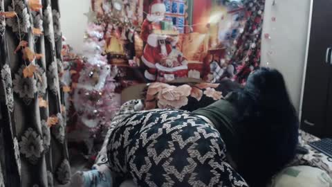 hugeassdevil online show from 01/31/25, 06:36