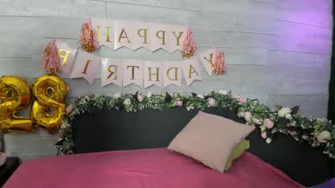 Erin online show from 12/18/24, 04:20