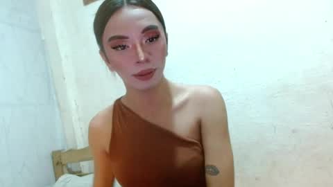 Snapshot of hugecock_caraxx chatting on 07/28/26, 11:17 Cara online show from 07/28/26, 11:17