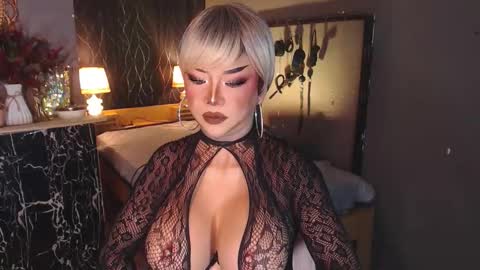 Christine online show from 09/13/25, 08:58