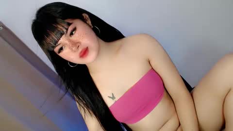 Yhanie online show from 10/26/25, 10:47