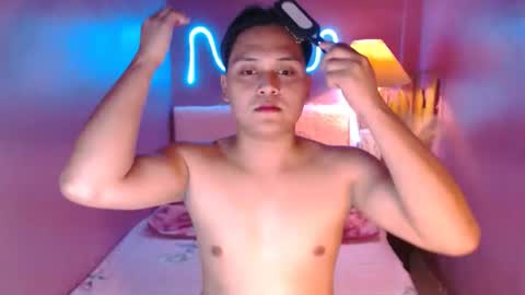 Snapshot of hugedickjp chatting on 03/02/25, 09:21 hugedickjp online show from 03/02/25, 09:21