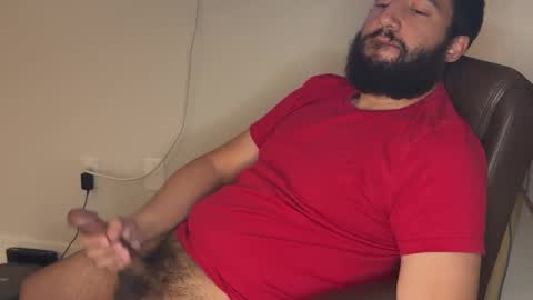 Snapshot of hugedicktop chatting on 06/05/26, 04:41 Big Dick Top online show from 06/05/26, 04:41