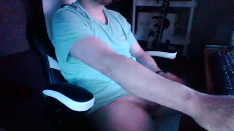 hugeload15_ online show from 04/25/26, 01:08