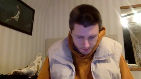 hugeswedishviking online show from 01/31/25, 12:18