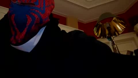 hugewhitecockboy online show from 01/01/25, 10:56