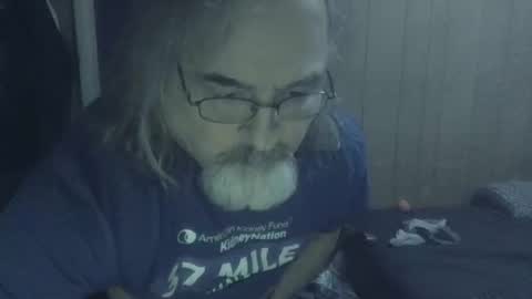 Snapshot of huggybear566 chatting on 12/20/25, 01:29 lonely huggy bear online show from 12/20/25, 01:29