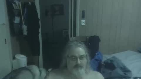 Snapshot of huggybear566 chatting on 02/20/26, 04:29 lonely huggy bear online show from 02/20/26, 04:29