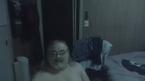 lonely huggy bear online show from 04/15/26, 10:11