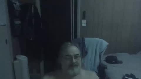 lonely huggy bear online show from 04/16/26, 10:05