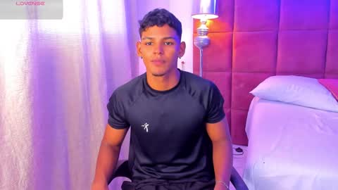 Hugo Cano online show from 11/22/25, 08:08