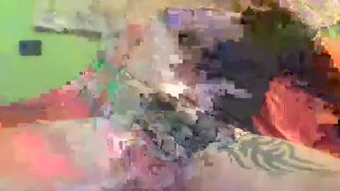 Snapshot of hugo_theboss_ chatting on 02/06/25, 07:24 hugo_theboss_ online show from 02/06/25, 07:24