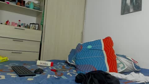 Hugo online show from 01/08/25, 12:17