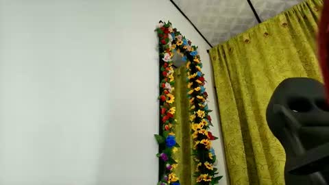 Snapshot of huila97 chatting on 06/15/26, 10:56 elecktra12 online show from 06/15/26, 10:56