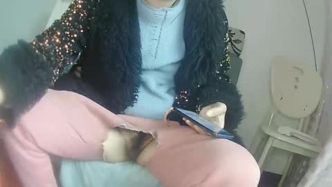 hujiajia520321431 online show from 03/22/26, 12:25