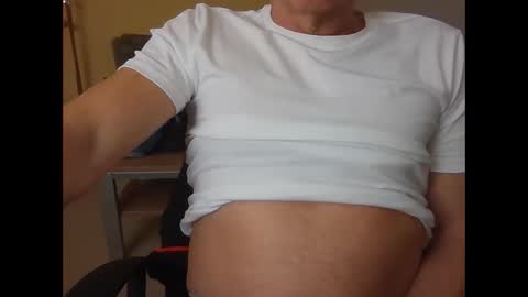 hundeleine online show from 02/14/25, 10:07