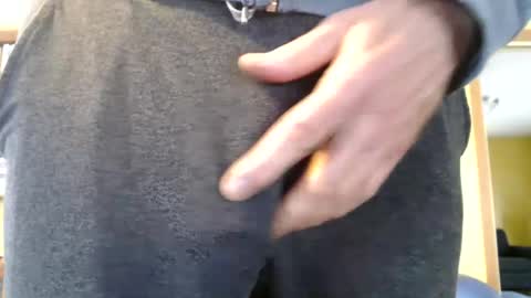Big uncut cock dripping online show from 06/29/26, 05:46