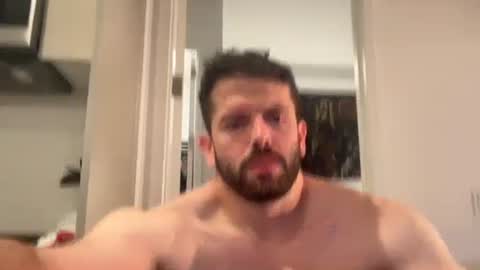 Snapshot of hungexfratjock chatting on 05/19/26, 12:38 hungexfratjock online show from 05/19/26, 12:38