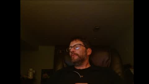 LonelyGuy online show from 04/01/26, 02:34