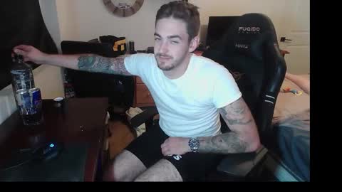 hungmtnman2256 online show from 03/24/26, 03:22