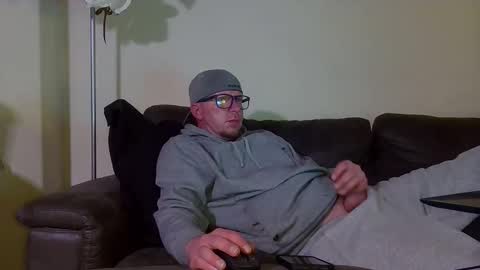 HuingsingleDad79 online show from 04/01/26, 09:43