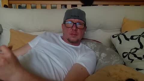 HuingsingleDad79 online show from 04/23/26, 04:53