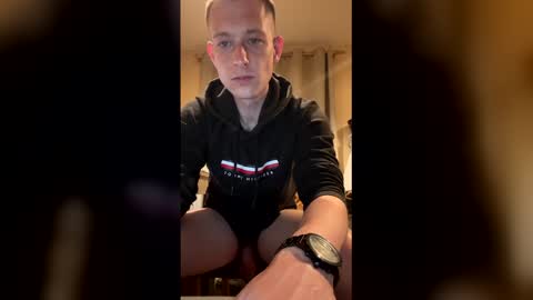 HungTeaseX online show from 04/20/26, 10:33